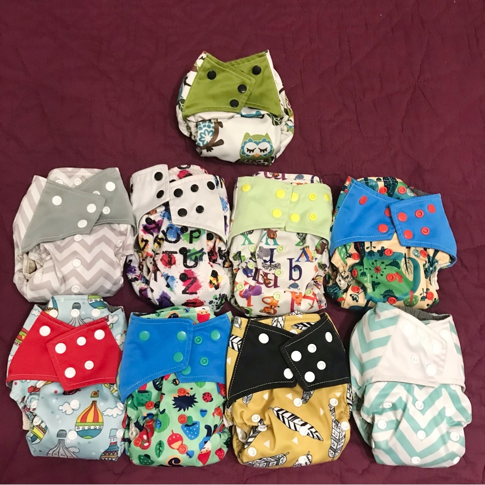 Cloth diaper lot all-in-ones